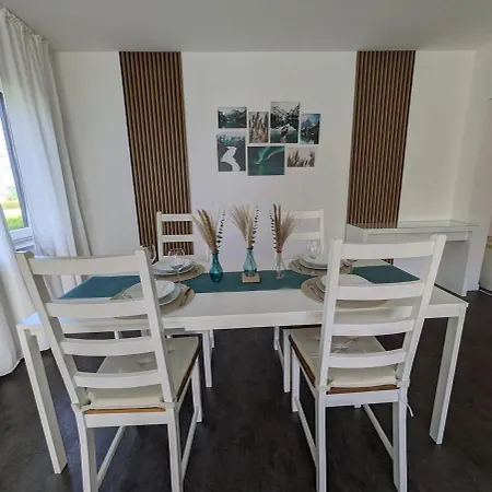 Winterberg, 2-4 People A Toddler Apartment *